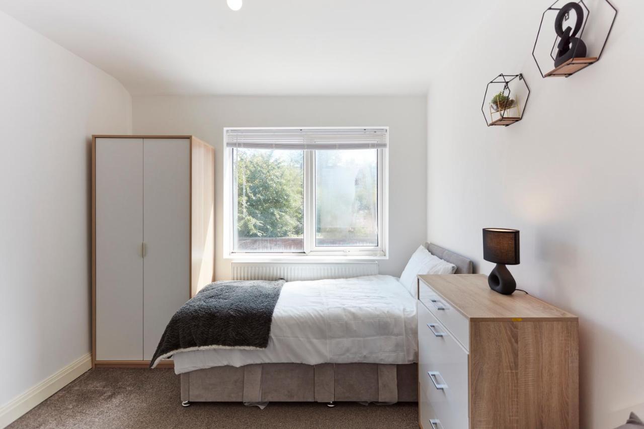 Spacious Home Close To City Centre Location Λιντς Εξωτερικό φωτογραφία